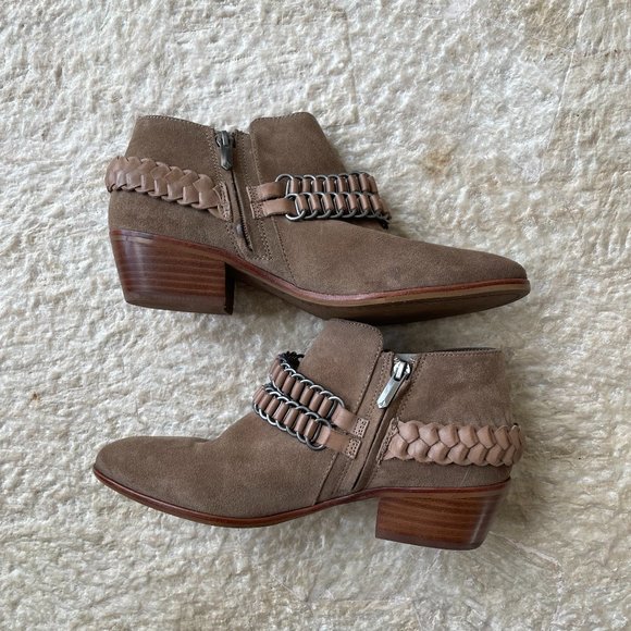 Sam Edelman Shoes - Sam Edelman Booties Size 9.5M